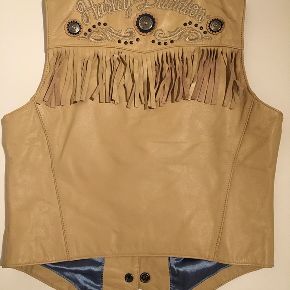 Harley Davidson genuine leather vest. - Picture 8 of 8